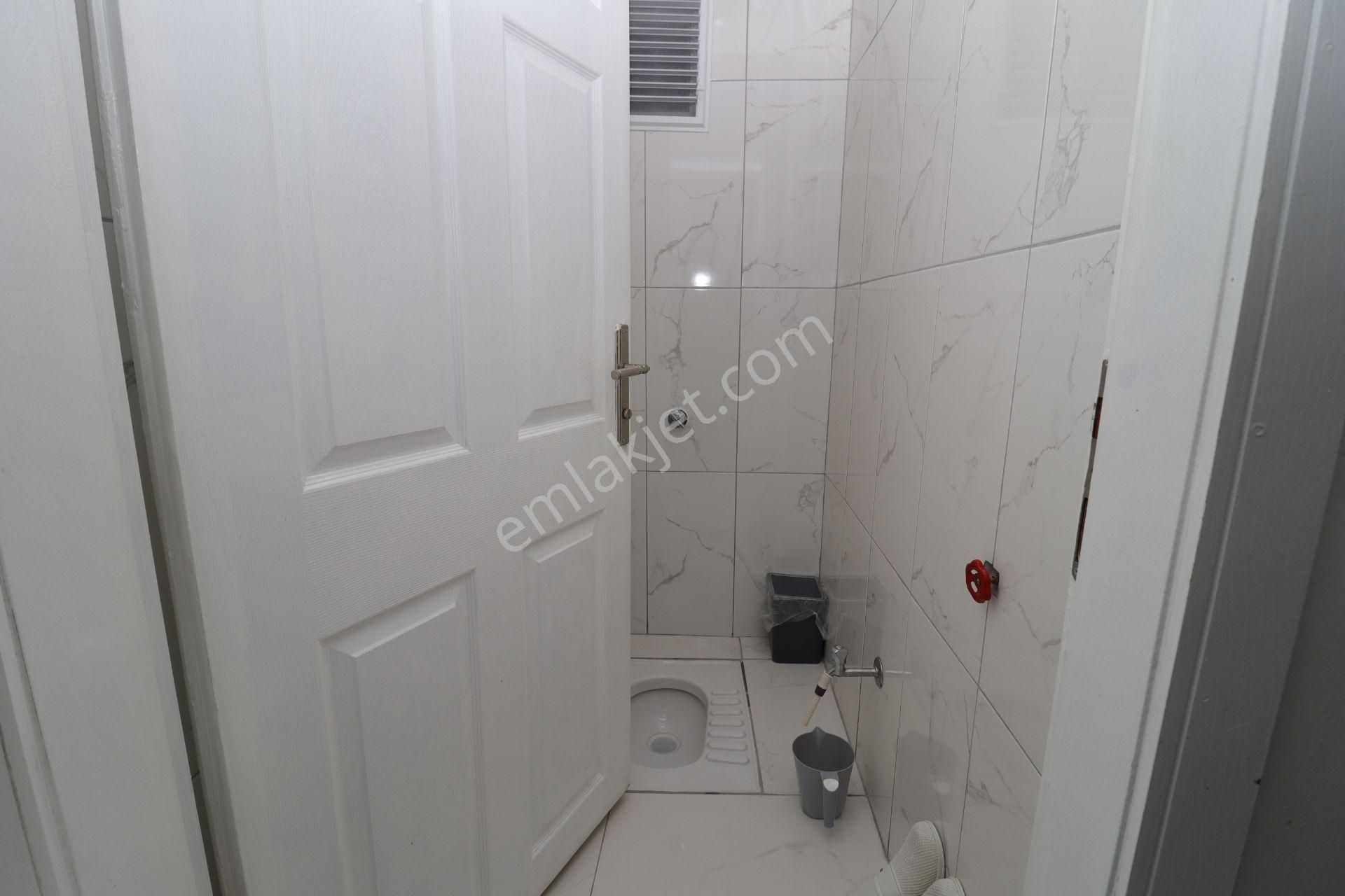 Akif'ten Atakent'te Cadde Üzeri Ön Cephe Full Yapılı 2+1 Satılık Daire - Görsel 24