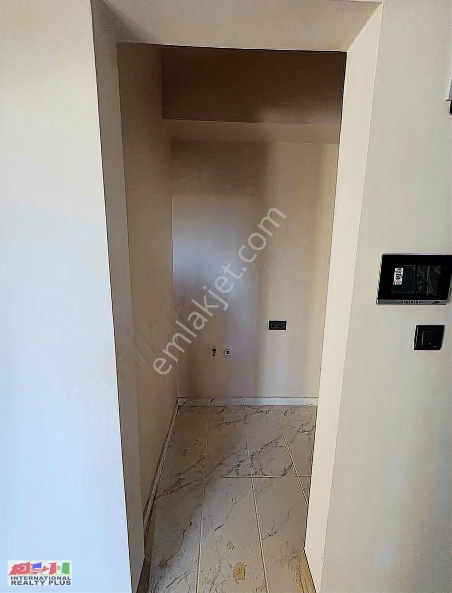 Tuzla Berrak Sitesinde 3+1 Kiralık Daire - Görsel 16
