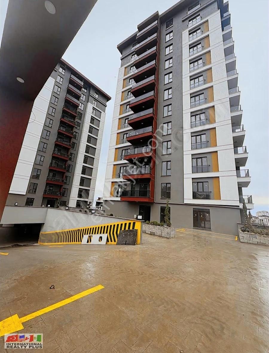 Tuzla Berrak Sitesinde 3+1 Kiralık Daire - Görsel 17
