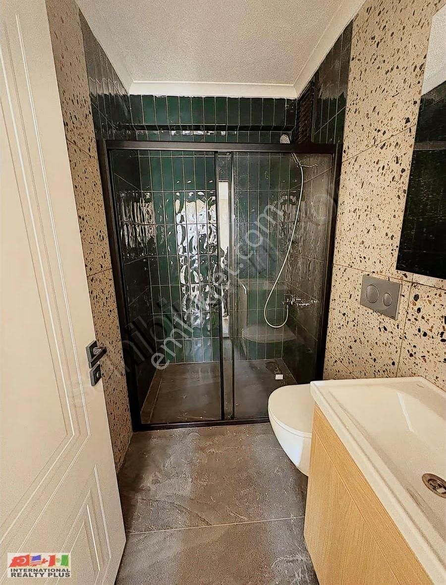 Tuzla Berrak Sitesinde 3+1 Kiralık Daire - Görsel 23