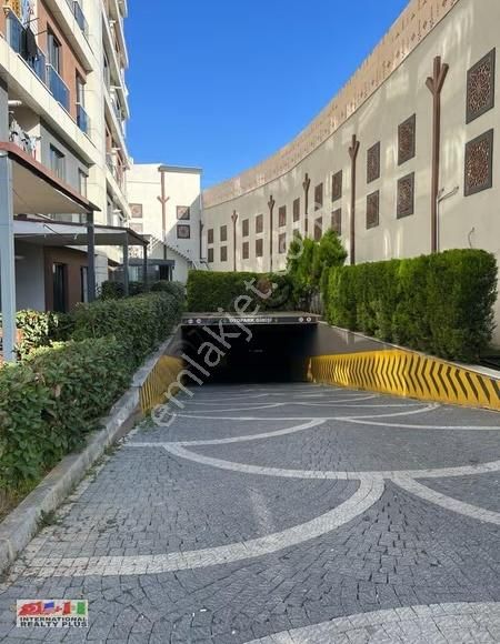 Vıaport'a Komşu Whıte House Sitesinde 2+1 Kiralık Daire - Görsel 2