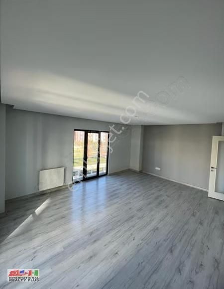 Vıaport'a Komşu Whıte House Sitesinde 2+1 Kiralık Daire - Görsel 21