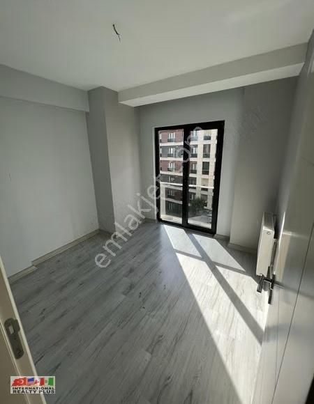 Vıaport'a Komşu Whıte House Sitesinde 2+1 Kiralık Daire - Görsel 16