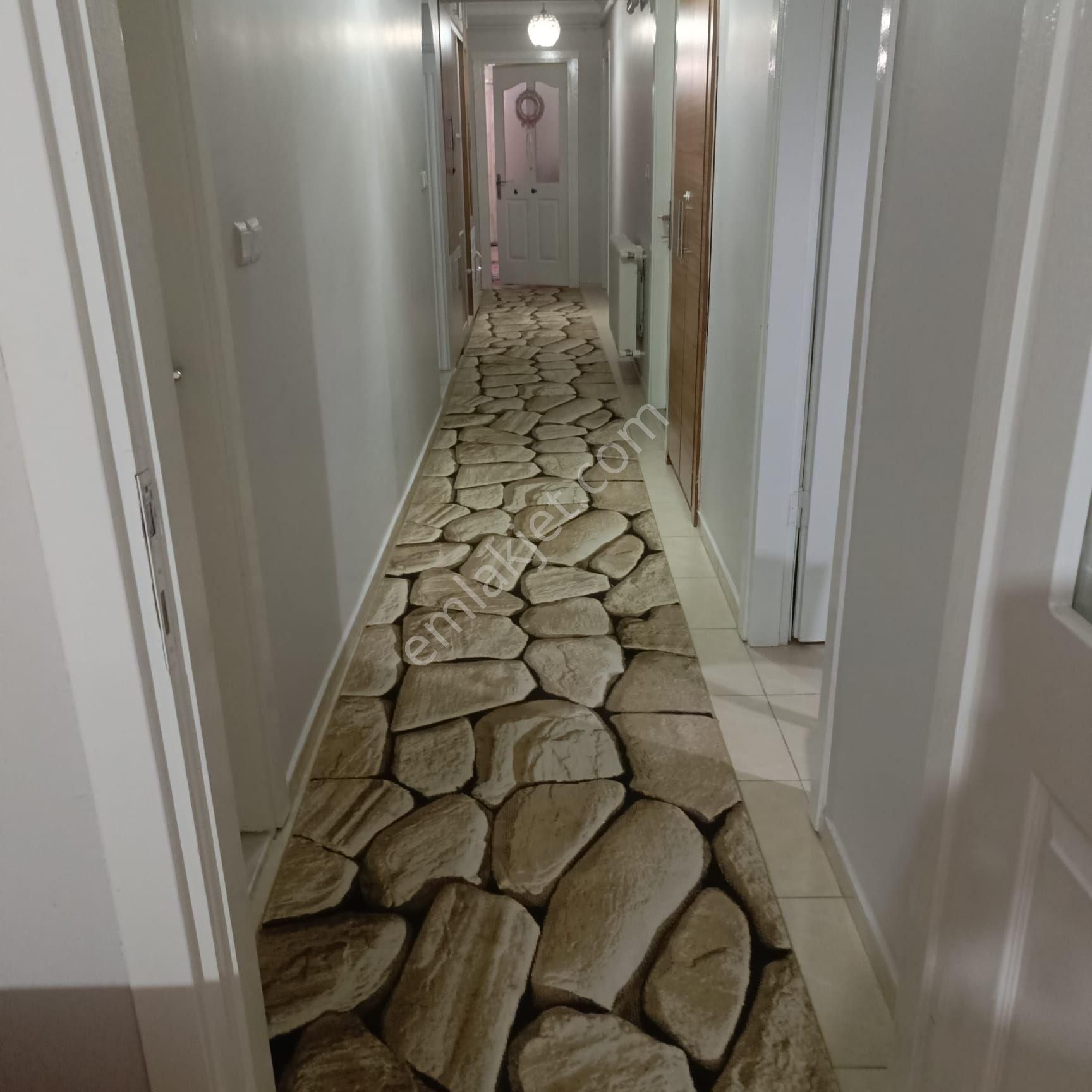 ​nazilli Turan''da Kilerli, Geniş Mutfaklı, Cam Balkonlu Fırsat Daire - Görsel 3