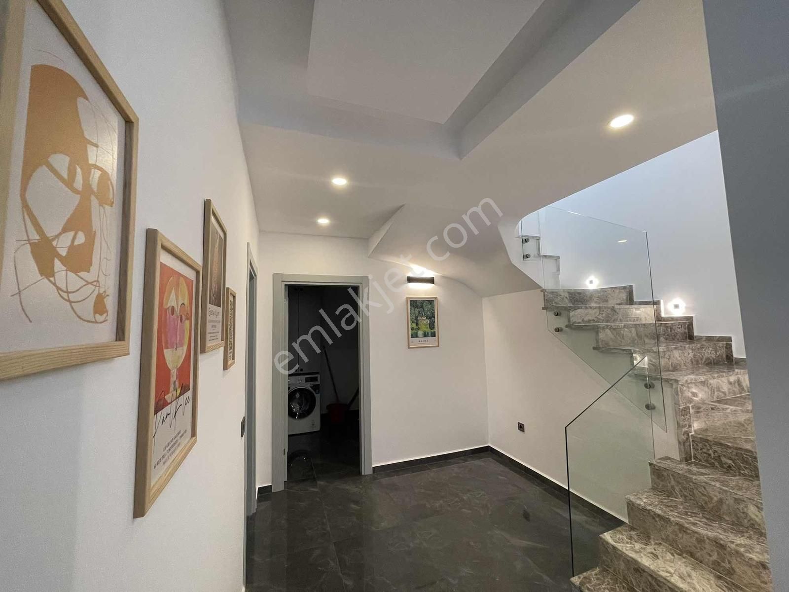 Kalkan Merkezde (5+2) İmarlı İskanlı Villa - Görsel 20