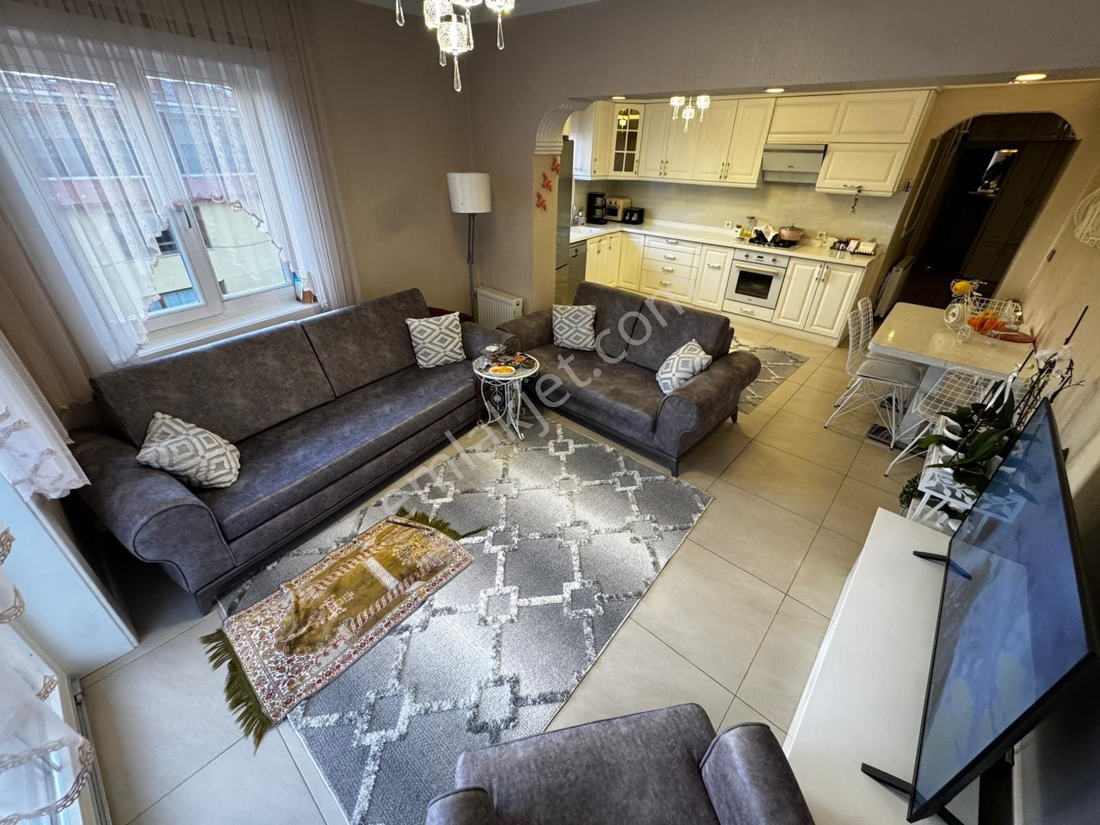 Etlik Caddesi Üzerinde Asansörlü Dublex Eşi Benzeri Yok Acil !!! - Görsel 17