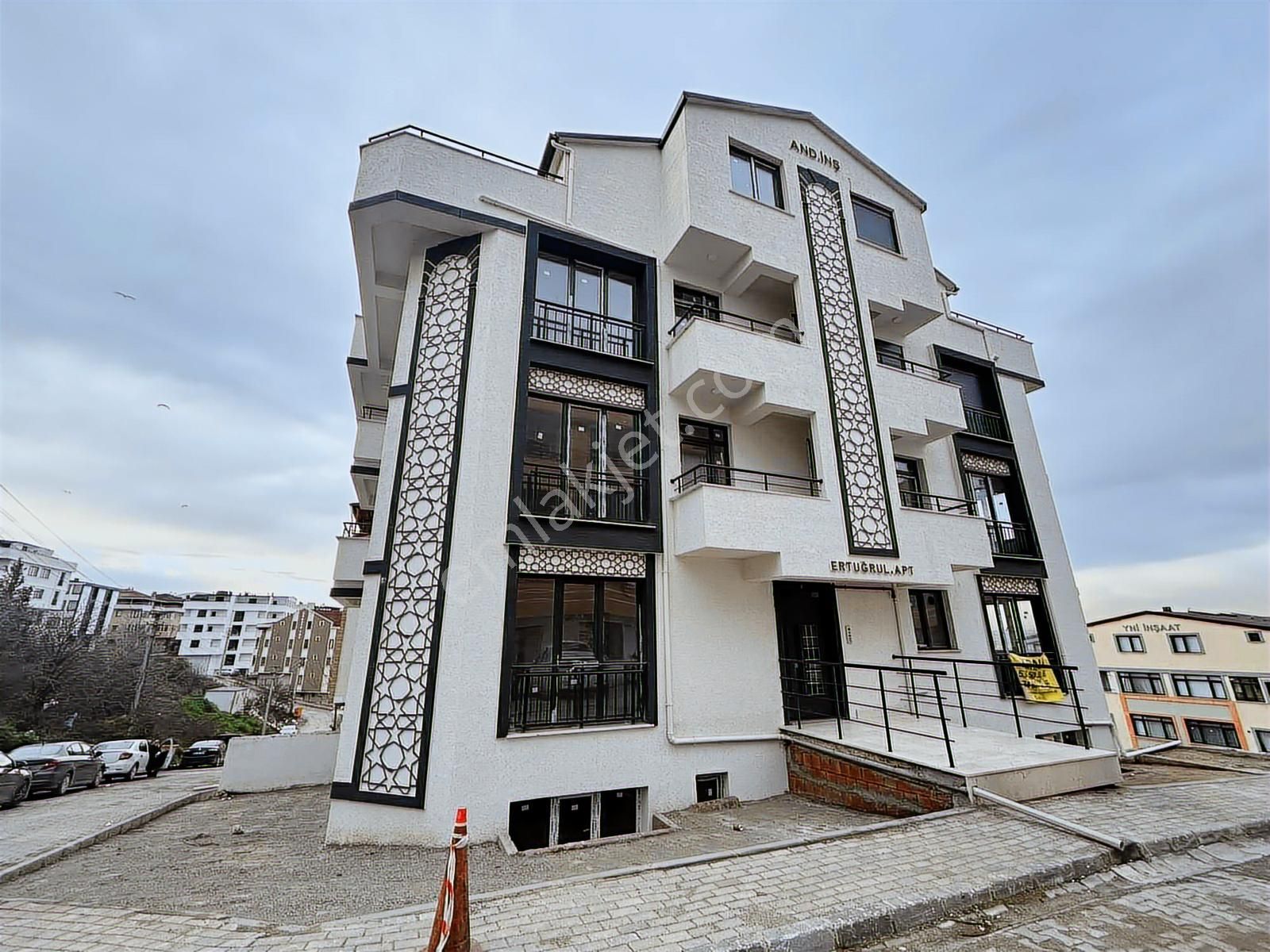 Turyap Koza'dan Muhteşem Manzaralı 180m2 5+1 Dubleks - Görsel 2