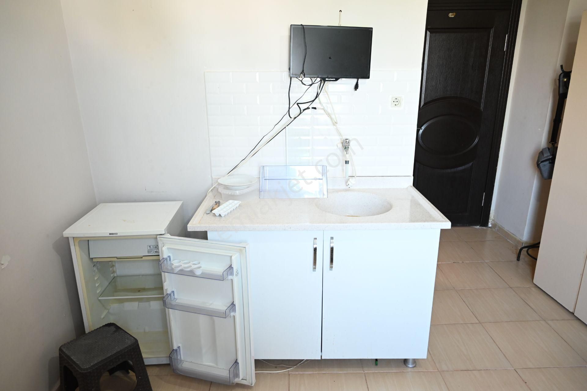 Üstünkent Emlak'tan Çiftlikköyde 1+0 Eşyalı Kiralık Stüdyo Apart - Görsel 2