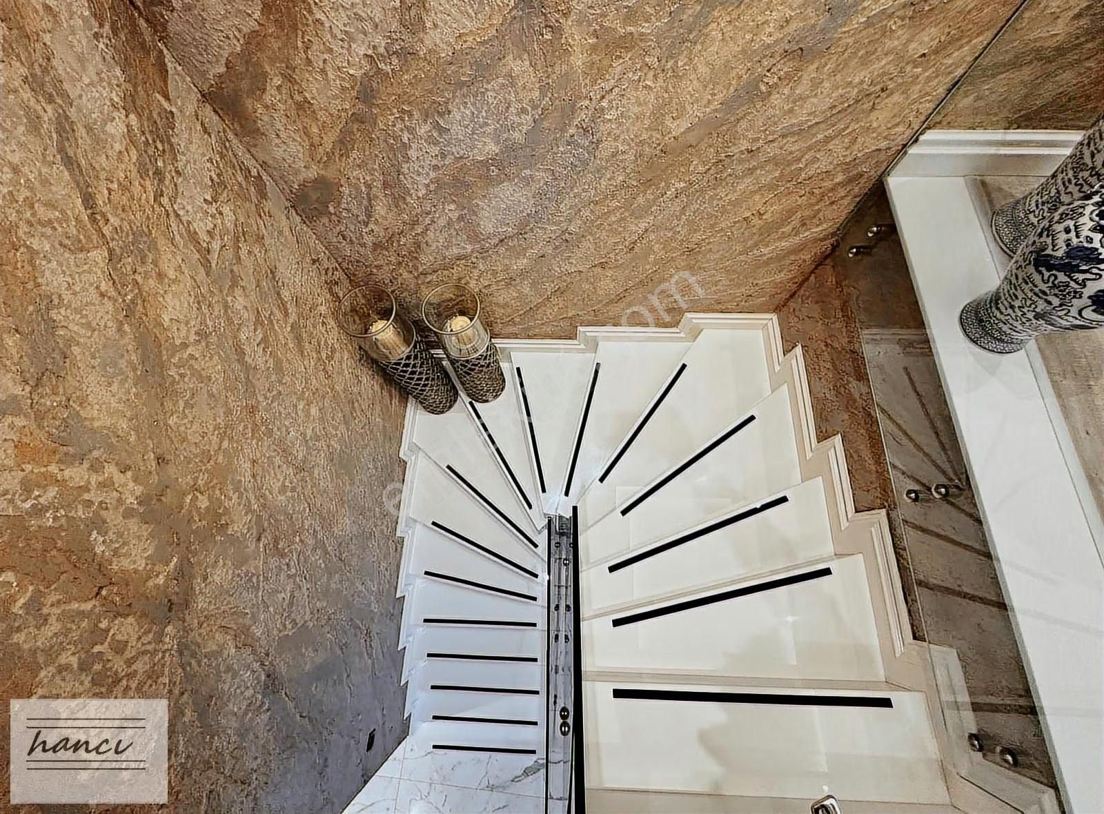 Mudanya Yelken Evlerinde Deniz Manzaralı Lüks 5+1 Eşyalı Kiralık - Görsel 21