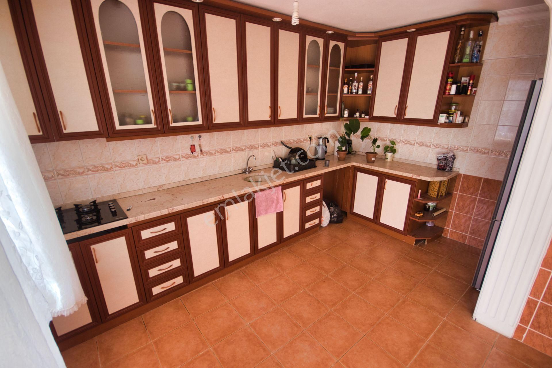 🛑🛑aktif'ten Akçay'da Satılık Kaçırılmayacak Fiyata Oroaparklı Barbekülü Geniş 5+1 Dublex