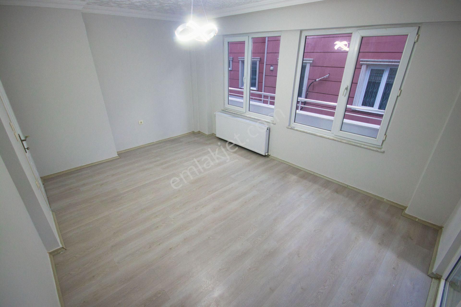 🛑🛑aktif'ten Akçay'da Satılık Ayrı Mutfaklı Ön Cephe Çift Balkonlu Arakat 2+1daire - Görsel 14