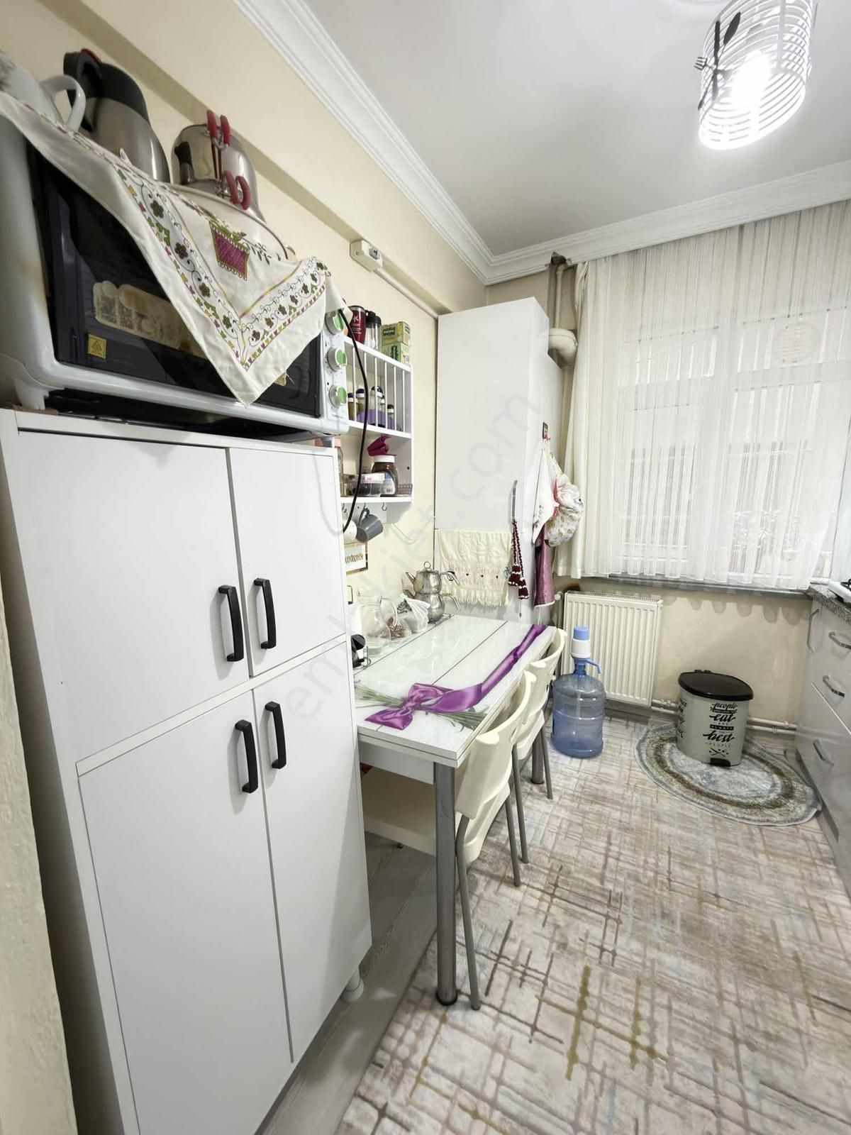 Söğütlüçeşme'de Net 80 M2 2+1 Alt Bölgede Bakımlı Satılık Daire - Görsel 5