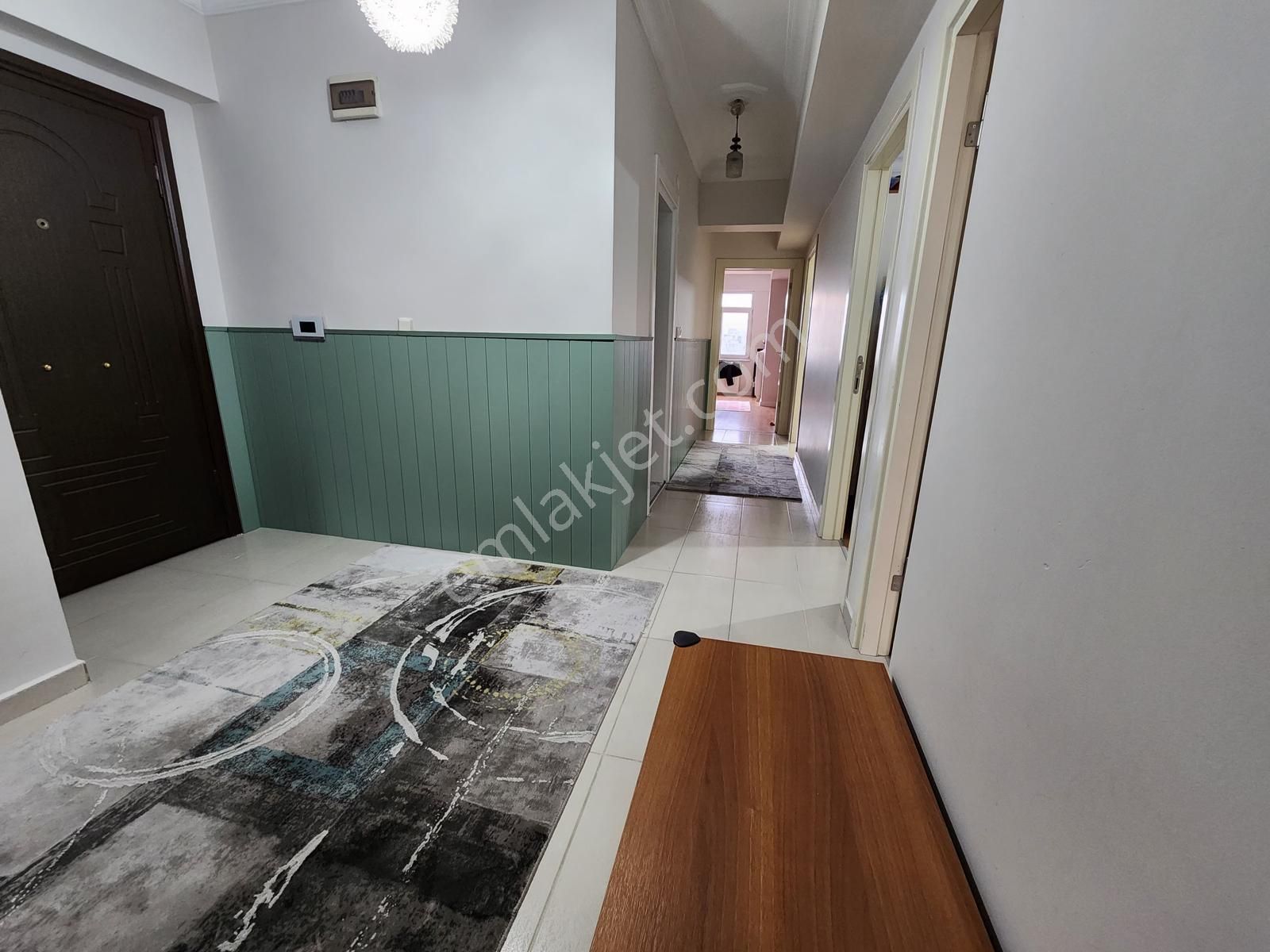 Remax Ekspres ' Ten Yakuplu Da Satılık Modern 3+1 Satılık Daire - Görsel 4