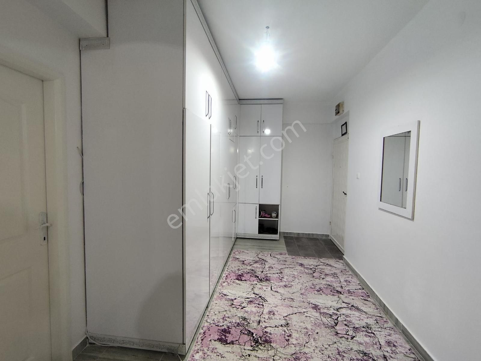 Huzurevleri Köşe Cami Arkası 2+1 Geniş Satılık Fırsat Daire - Görsel 2