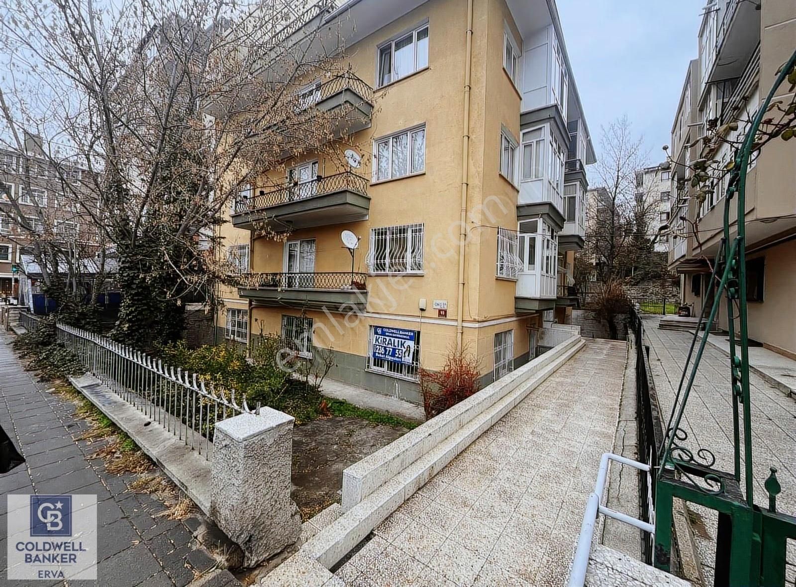 Küçükesat Bülbülderesi Cad. Üzeri Yeni Yapılı 2+1 Kiralık Daire