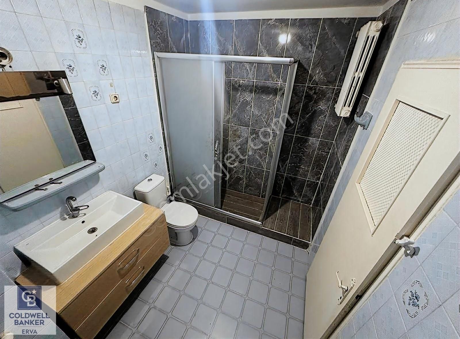 Beşevler Göbekde Metro Yakını 3+1 Orta Kat 130 M2 Kiralık Daire - Görsel 7