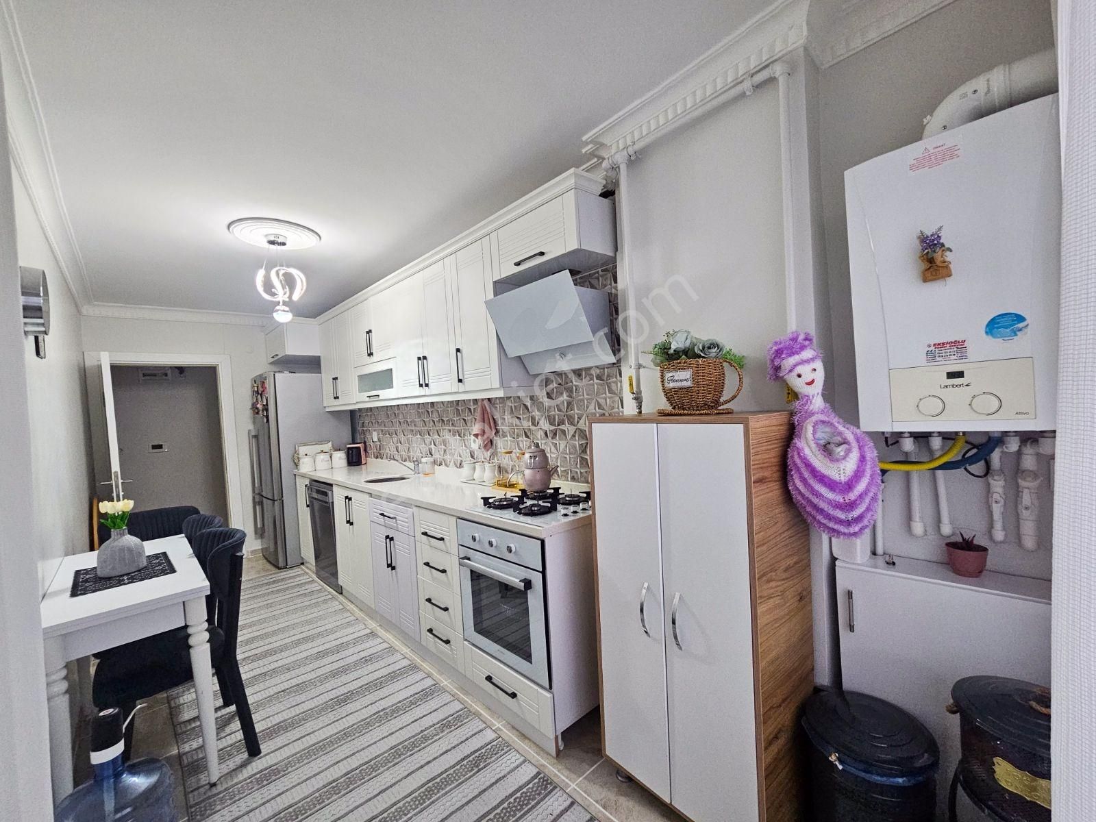 Çerkezköy Caddesine Cephe | Ayazpaşada Asansörlü | Ön Cephe 2+1 - Görsel 26