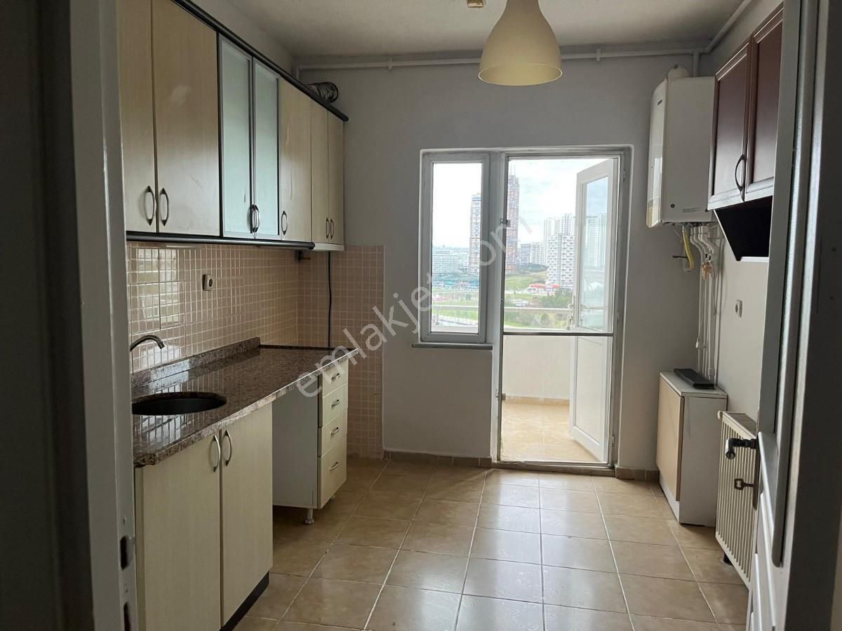 Atakent Akasya Sitesinde 3+1 Kiralık 132m2 Daire - Görsel 20