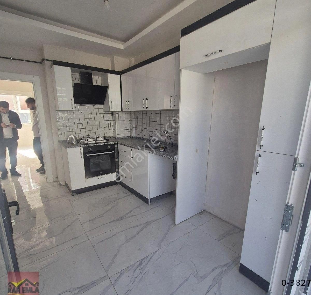 Ahmet Yesevi Caddesine Yakın Sıfır 2+1 Daire - Görsel 9