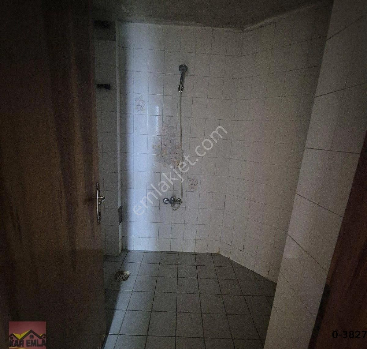 Dünyagöz Hastanesi Civarında 3+1 Daire - Görsel 17