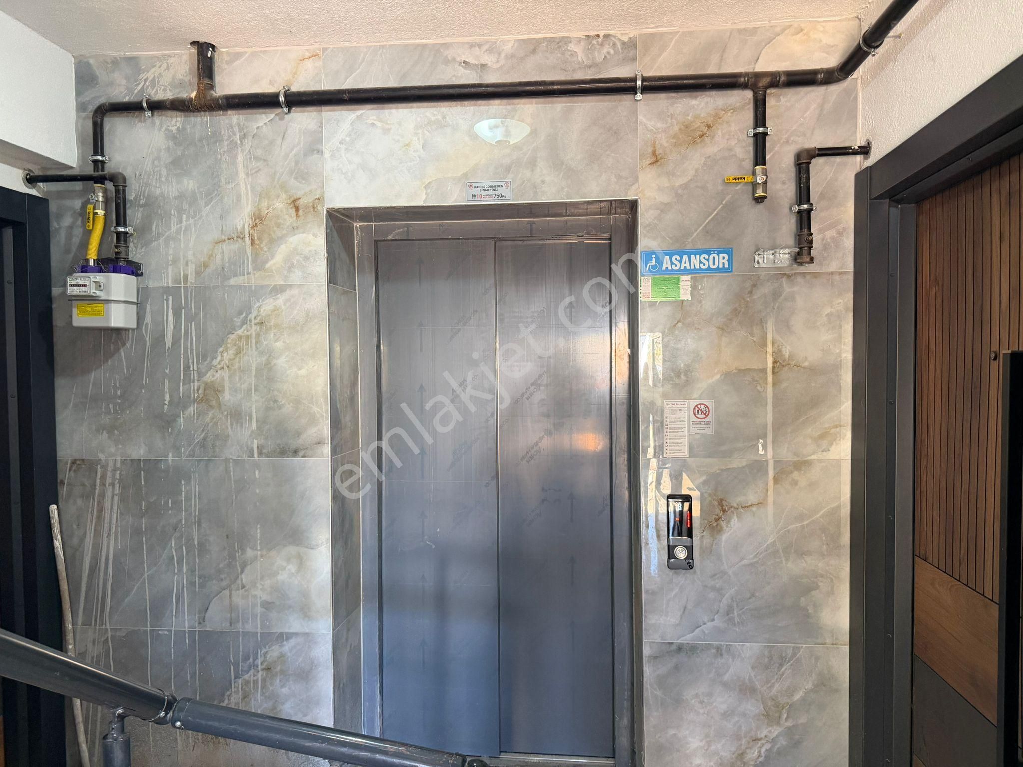 İsteğe Göre Balkon Yapılabir