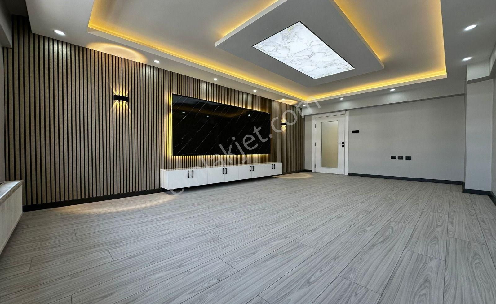 Bölük Caddesi Yakını Katta Yapılı 3+1 Fırsat - Görsel 10