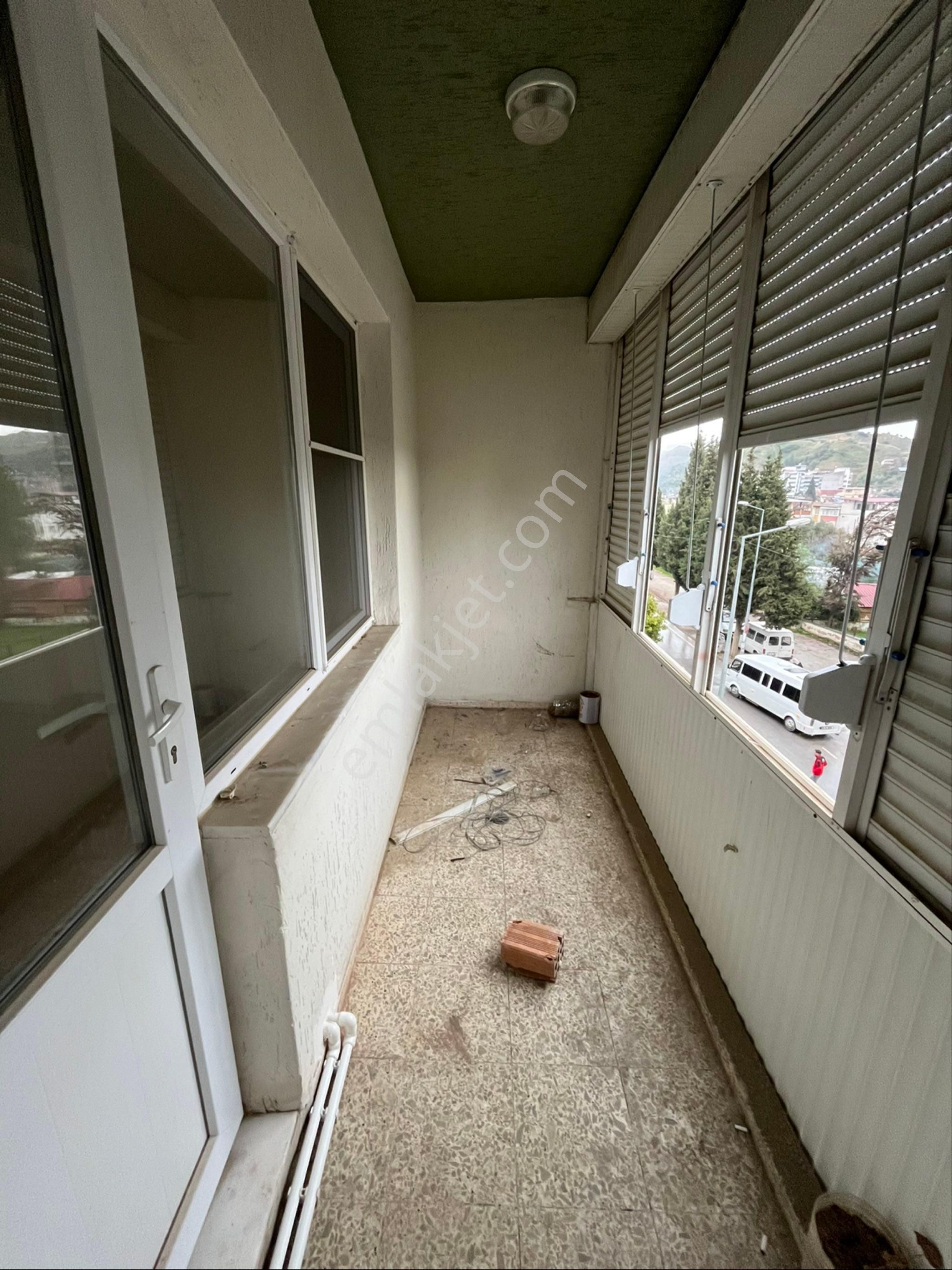 Miray Emlaktan Yıldıztepe Mahallesinde Doğalgazlı 3+1 Kiralık Daire - Görsel 19