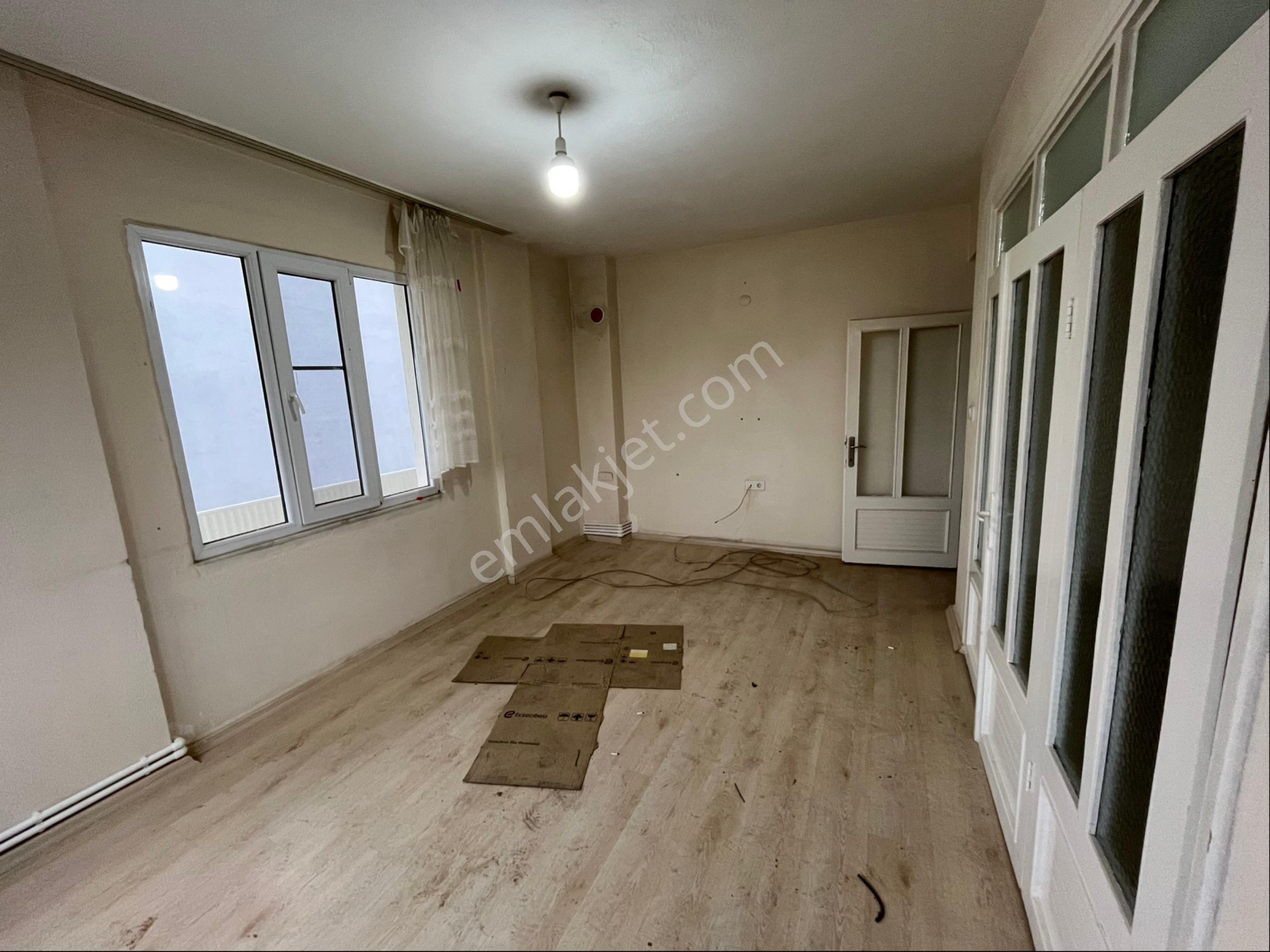 Miray Emlaktan Yıldıztepe Mahallesinde Doğalgazlı 3+1 Kiralık Daire - Görsel 12