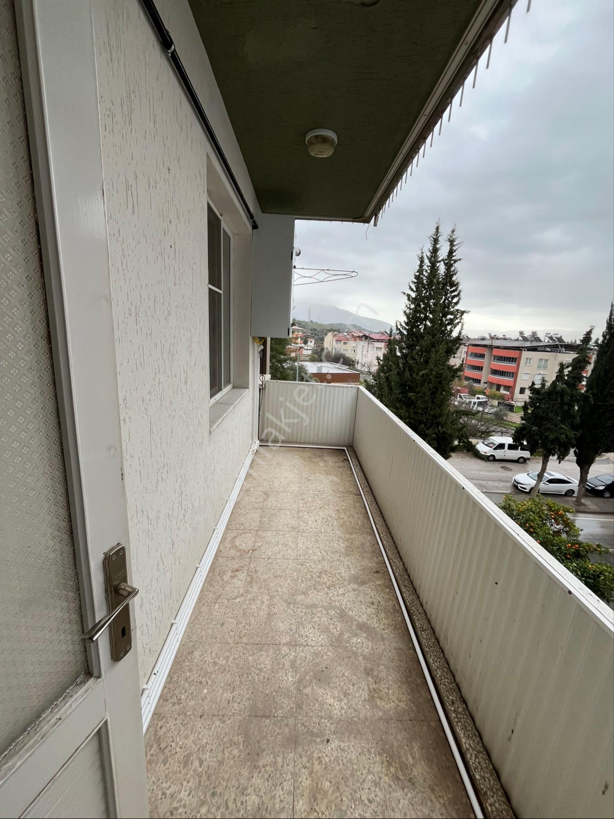 Miray Emlaktan Yıldıztepe Mahallesinde Doğalgazlı 3+1 Kiralık Daire - Görsel 24