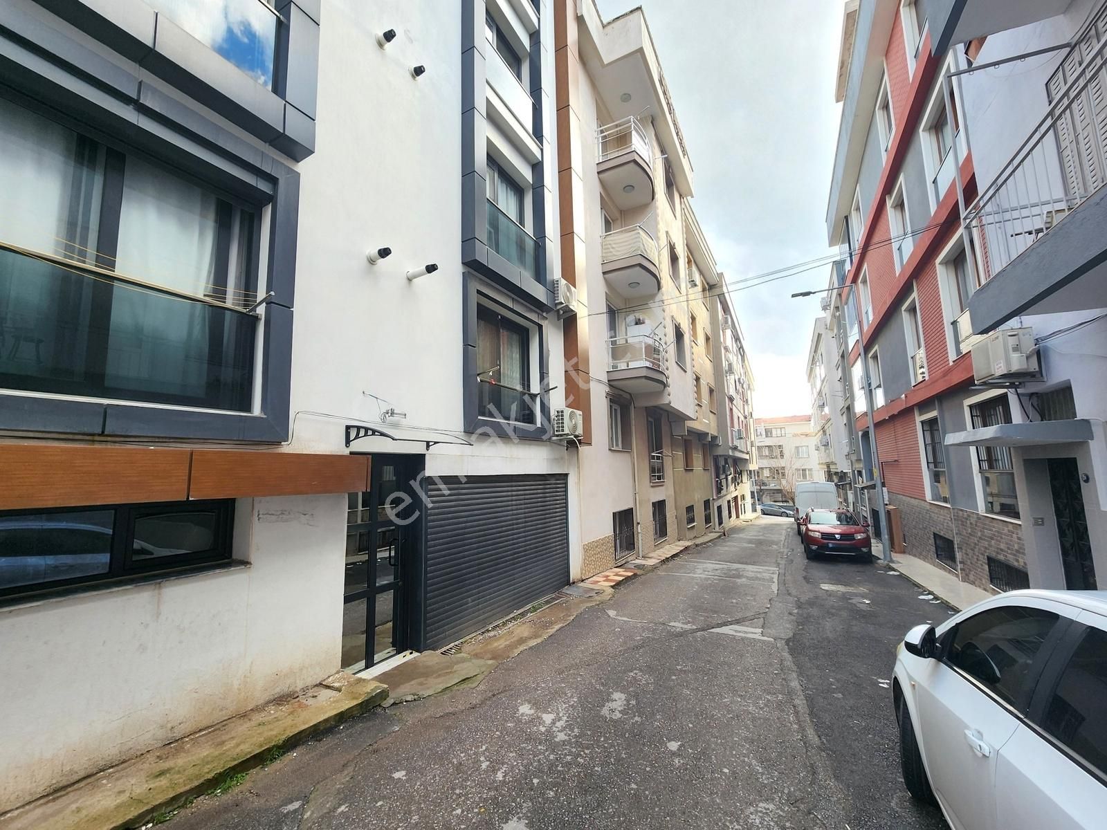 Buca Kozağaç Mah. Çevik 1 De, Eşyalı, 1+1, Kiralık Daire - Görsel 11