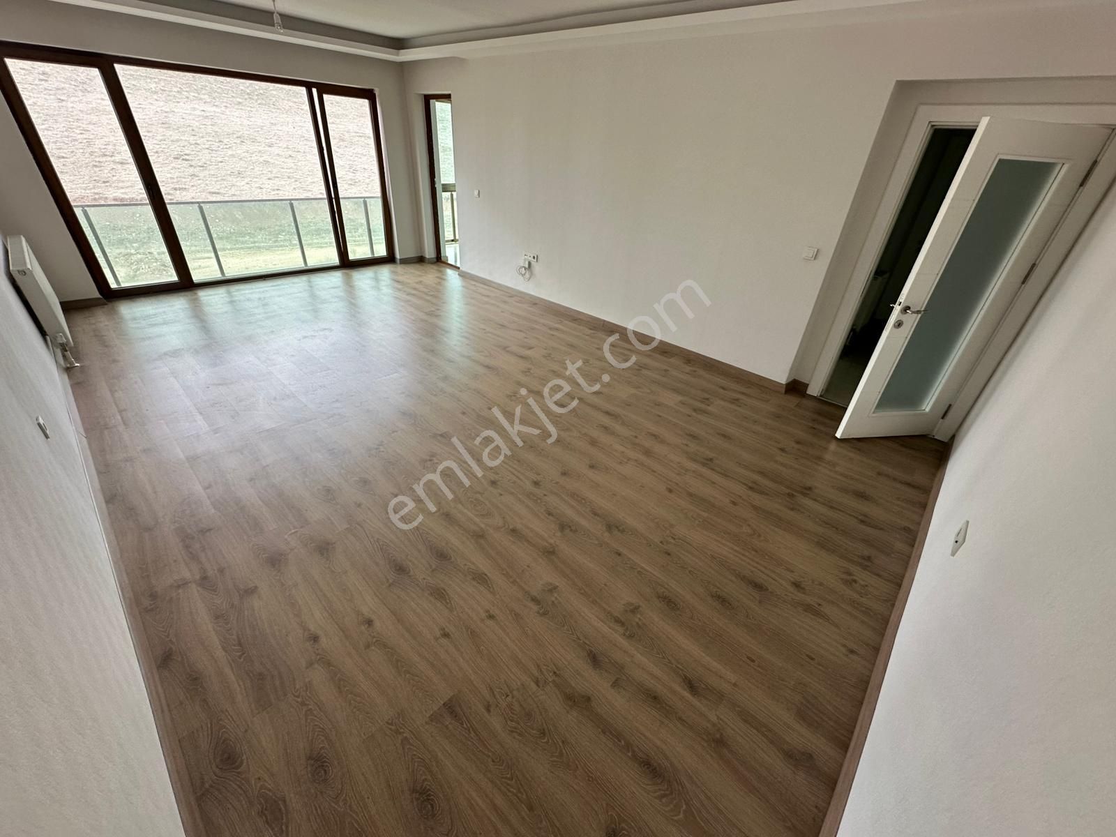 Törekent Site İçinde E. Banyolu G. Odalı Geniş Çift Balkonlu 4+1 Ön Cp. Çift Asansörlü Daire ! - Görsel 9