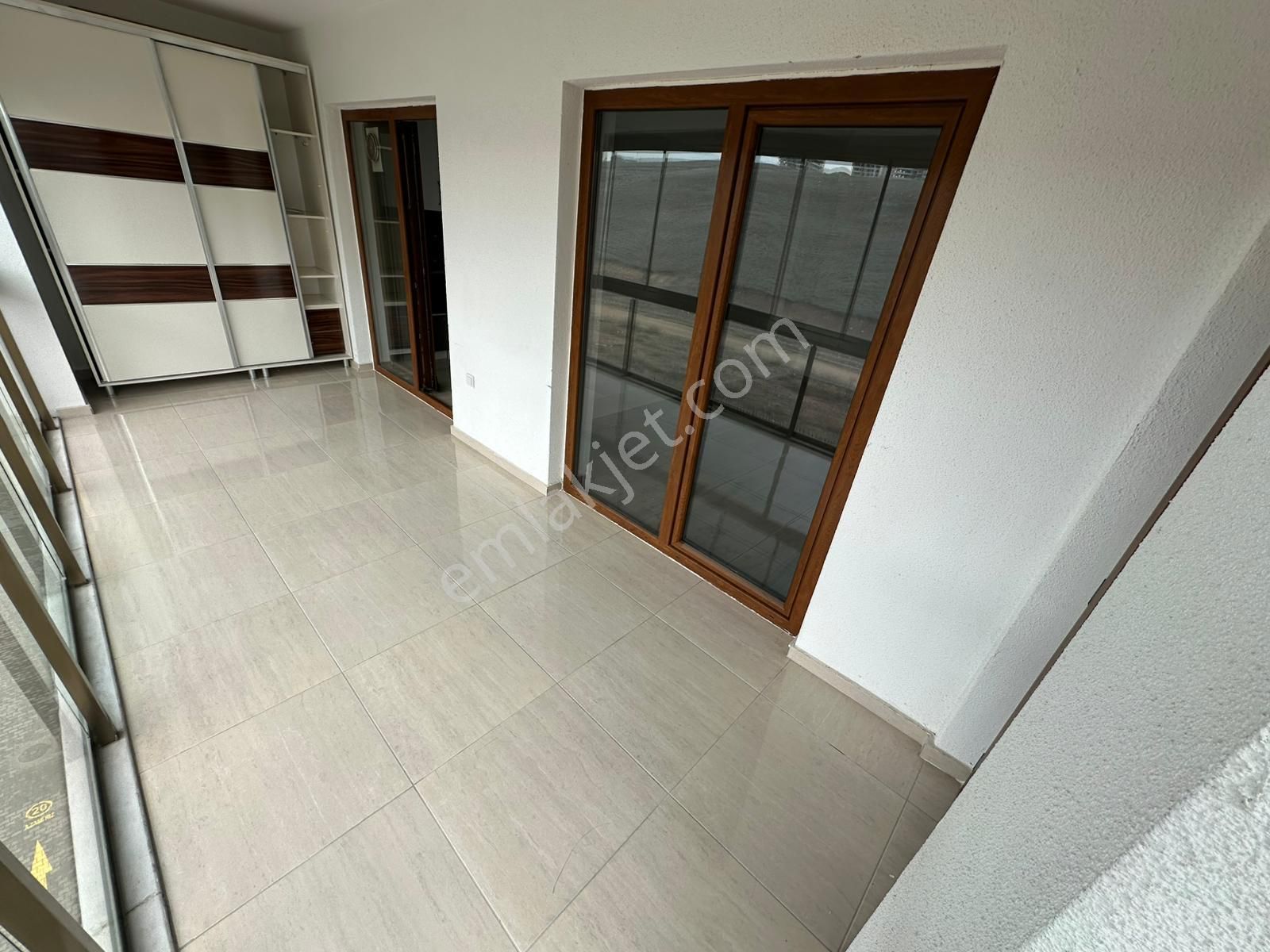 Törekent Site İçinde E. Banyolu G. Odalı Geniş Çift Balkonlu 4+1 Ön Cp. Çift Asansörlü Daire ! - Görsel 8