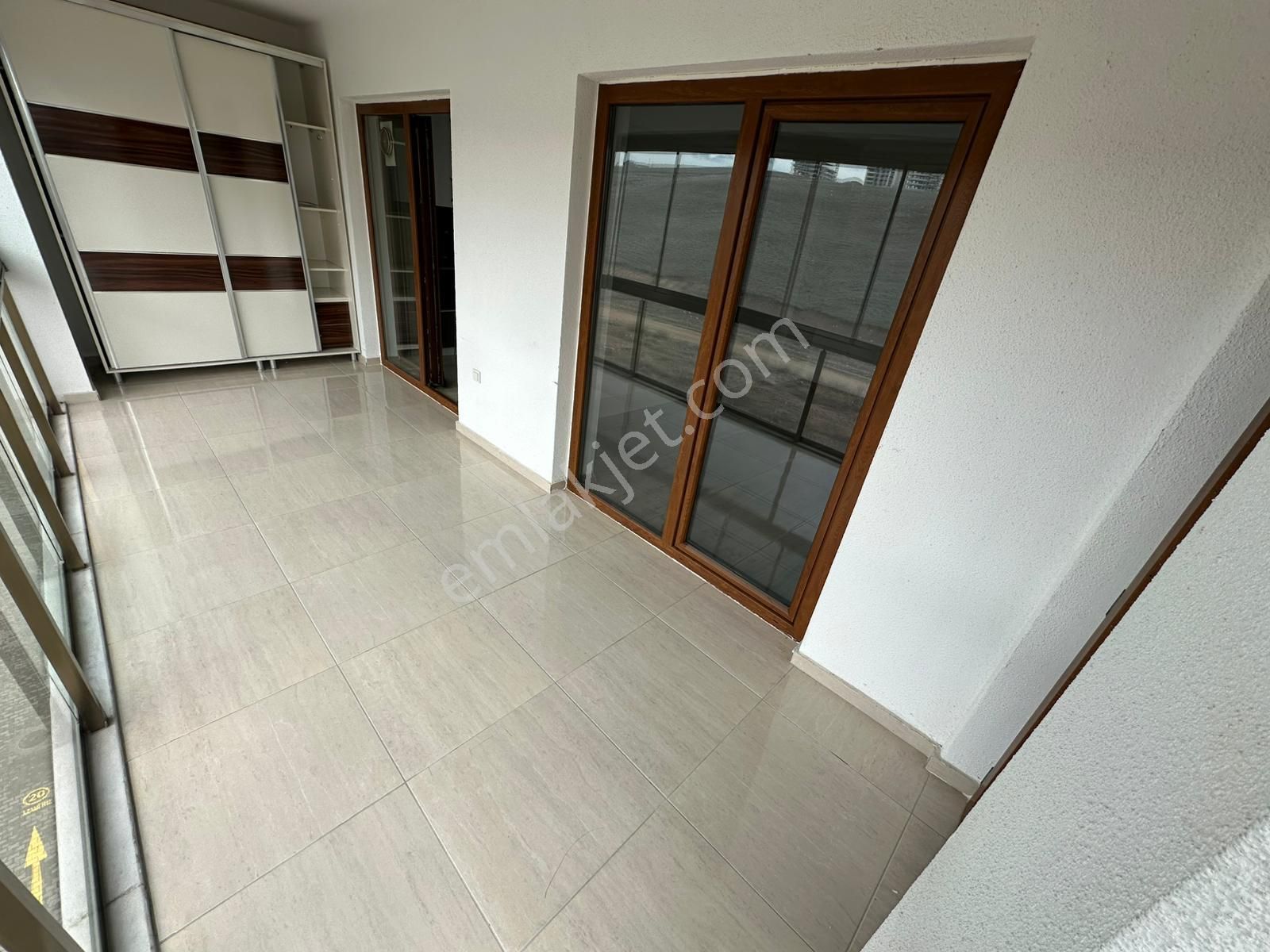 Törekent Site İçinde E. Banyolu G. Odalı Geniş Çift Balkonlu 4+1 Ön Cp. Çift Asansörlü Daire ! - Görsel 6