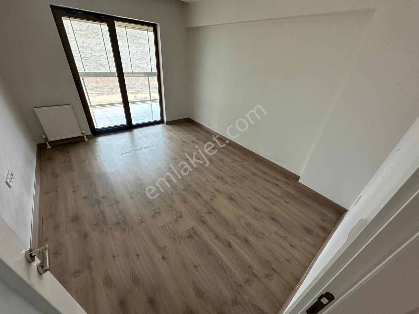 Törekent Site İçinde E. Banyolu G. Odalı Geniş Çift Balkonlu 4+1 Ön Cp. Çift Asansörlü Daire ! - Görsel 13