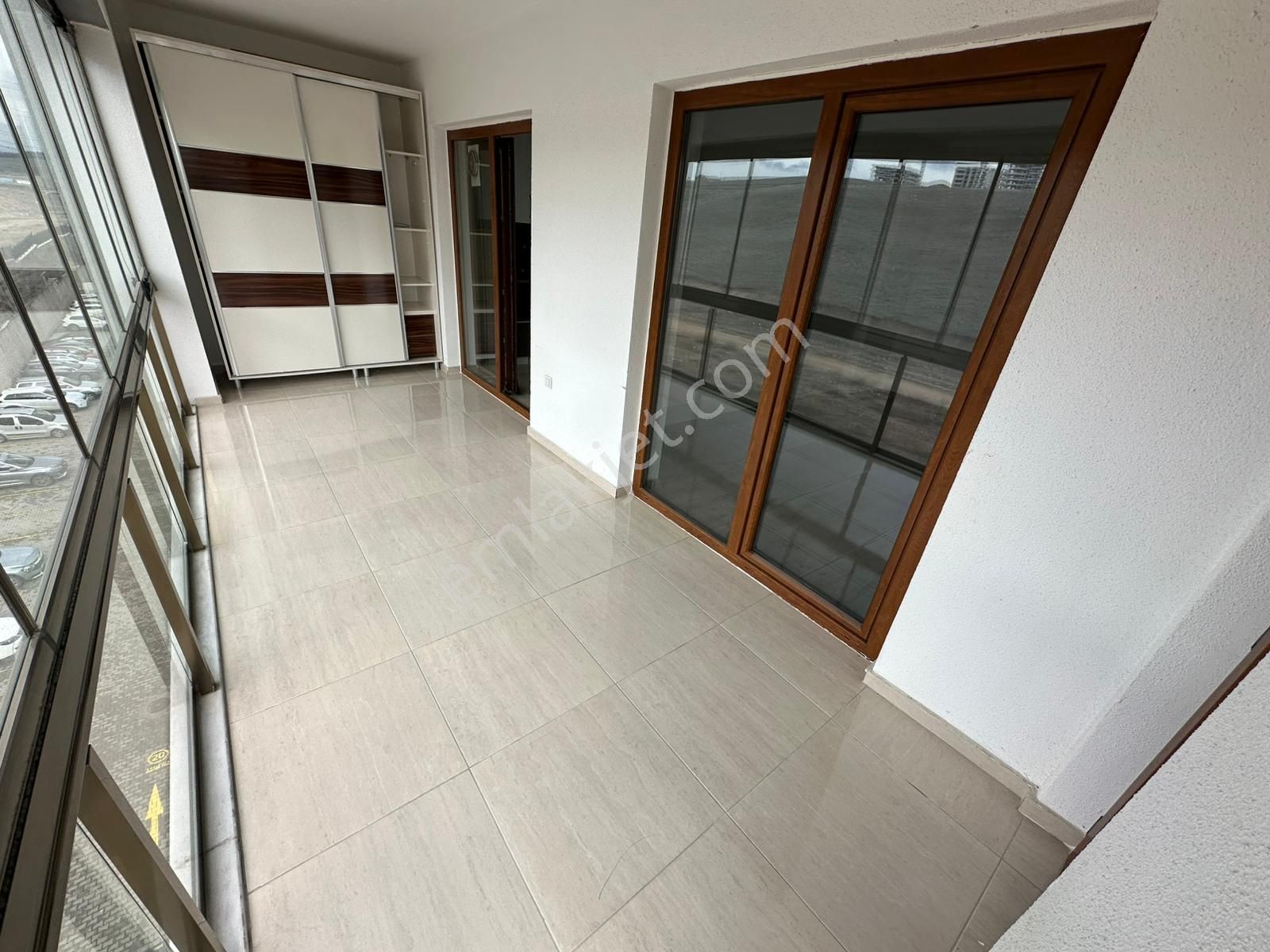 Törekent Site İçinde E. Banyolu G. Odalı Geniş Çift Balkonlu 4+1 Ön Cp. Çift Asansörlü Daire ! - Görsel 7