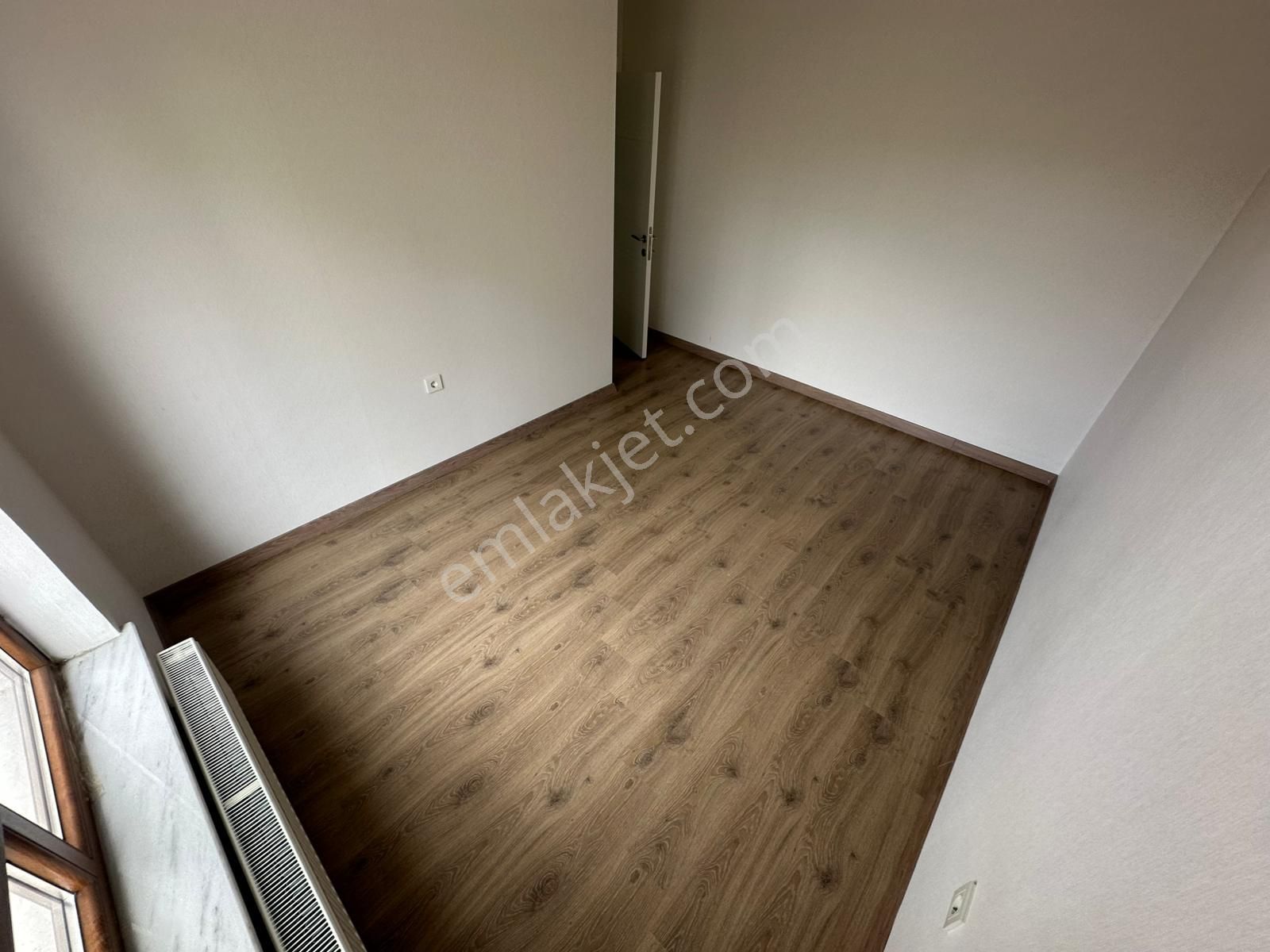 Törekent Site İçinde E. Banyolu G. Odalı Geniş Çift Balkonlu 4+1 Ön Cp. Çift Asansörlü Daire ! - Görsel 22