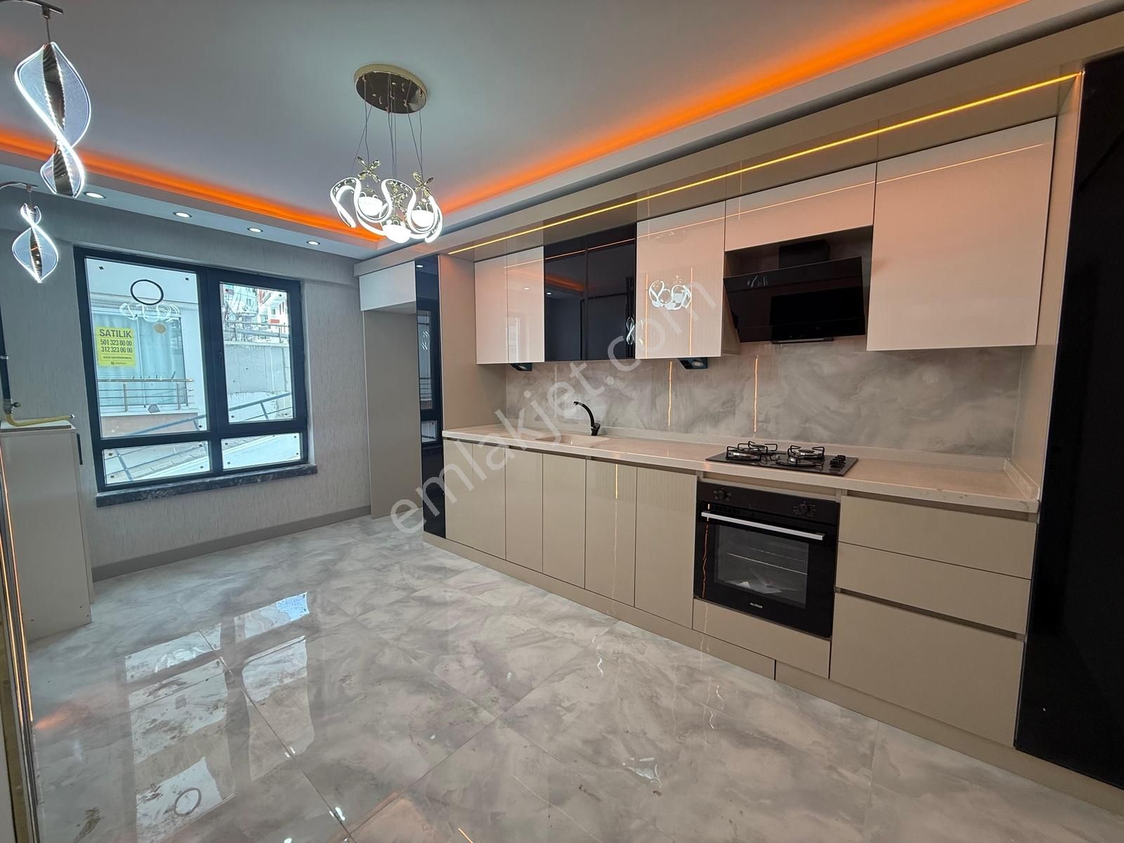 Keçiörende 2+1 Full Yapılı İskanlı Cadde Yanı Takasa Uygun - Görsel 4