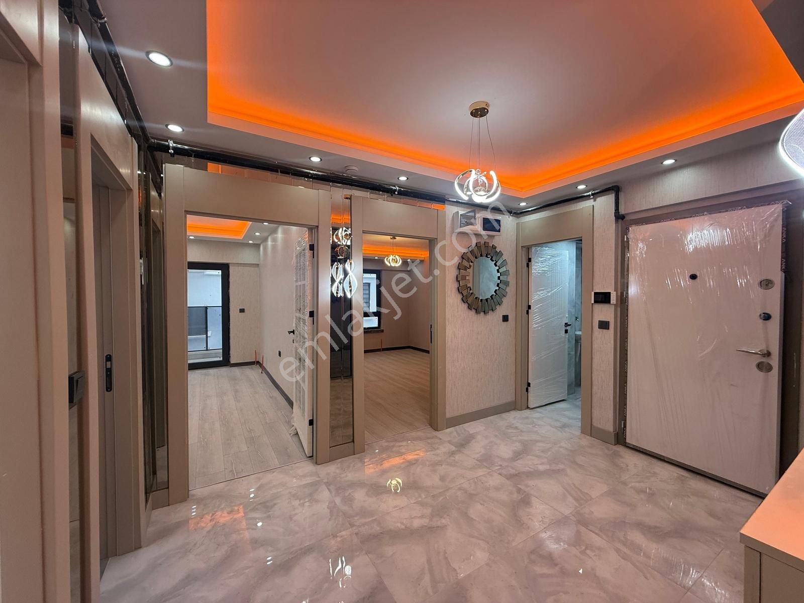 Keçiörende 2+1 Full Yapılı İskanlı Cadde Yanı Takasa Uygun - Görsel 12