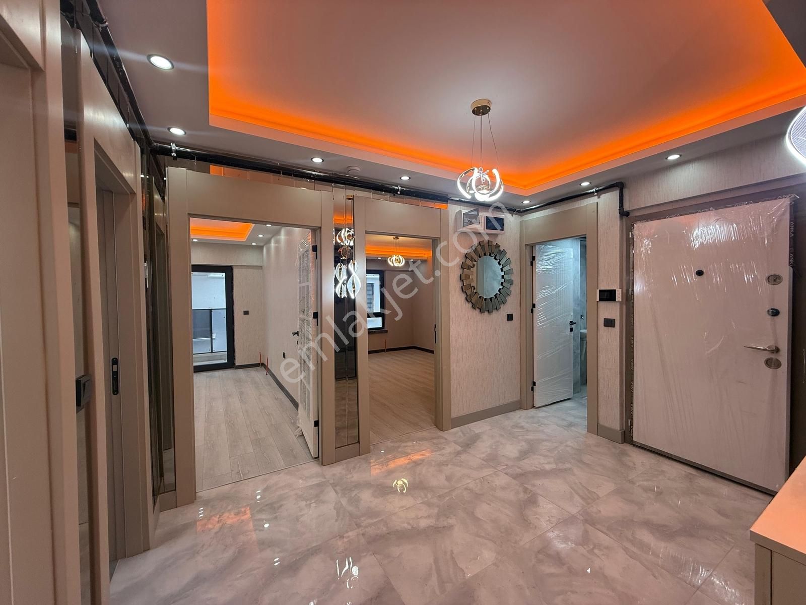 Keçiörende 2+1 Full Yapılı İskanlı Cadde Yanı Takasa Uygun - Görsel 13