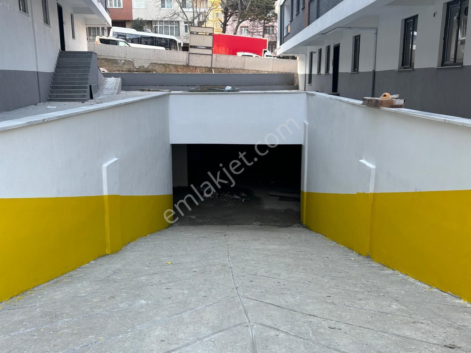 Güven'den Çerkezköy Merkezde Kapalı Otoparklı Sıfır 3+1 Daire - Görsel 28