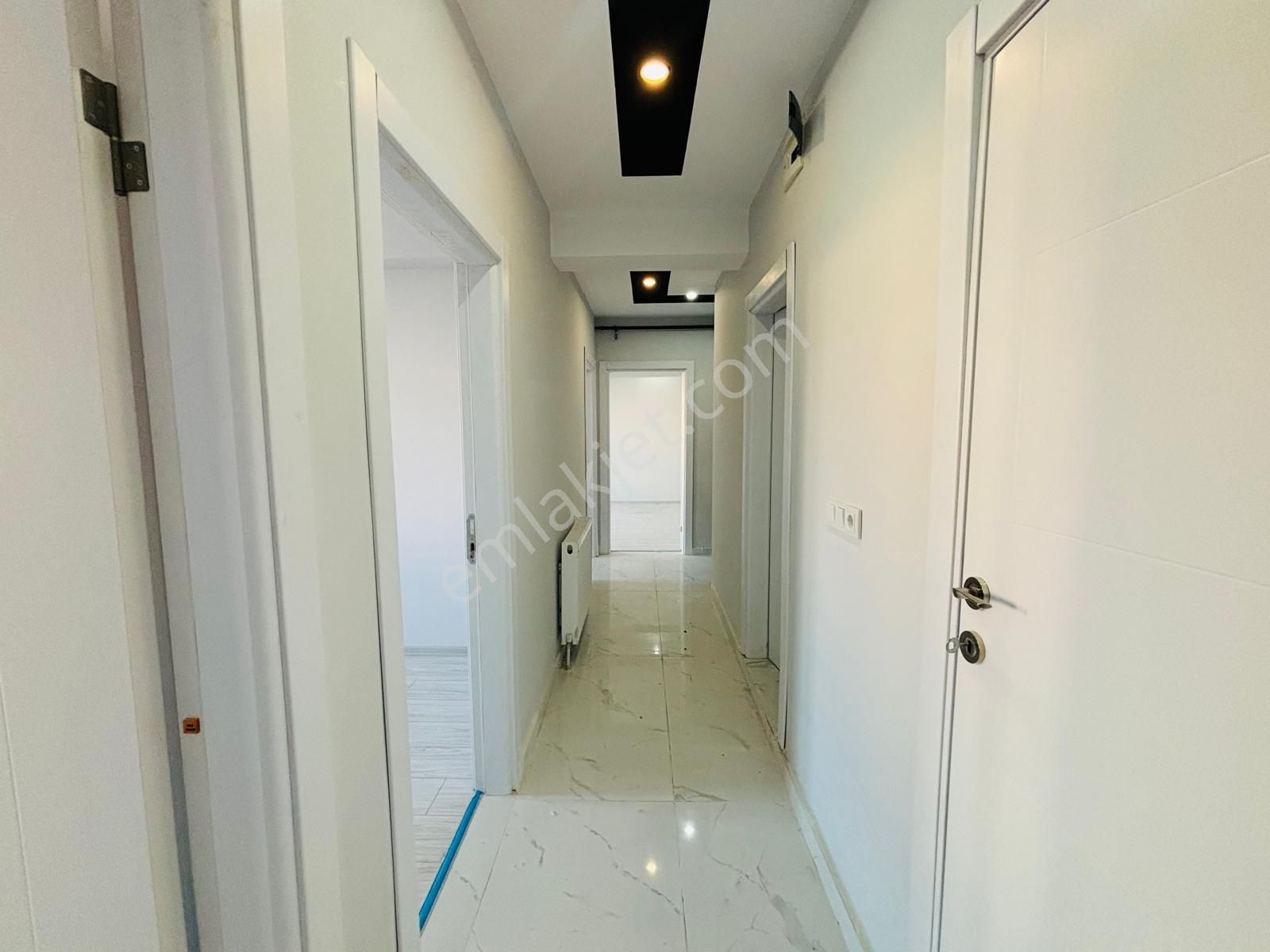 Güven'den Çerkezköy Merkezde Kapalı Otoparklı Sıfır 3+1 Daire - Görsel 19