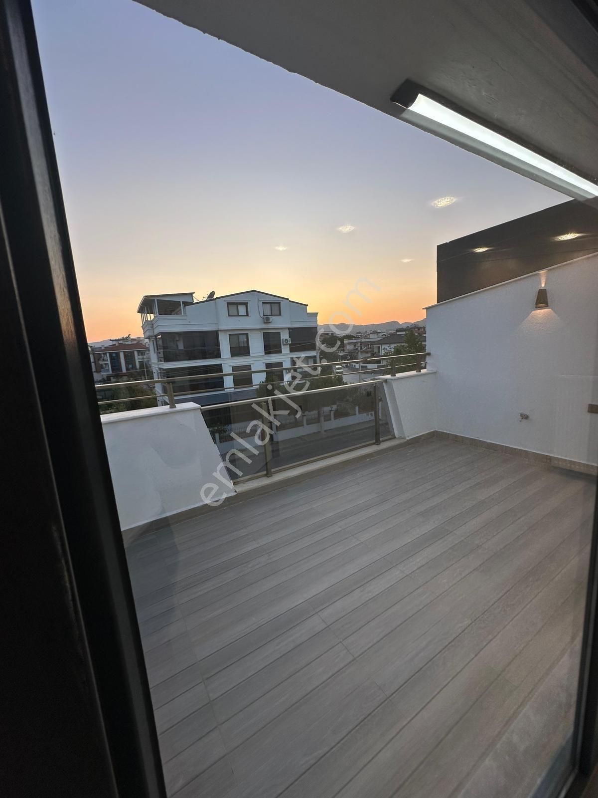 4+1 Lüks Tripleks Villa! Modern Tasarım,geniş Teraslı! Mükemmel Konum - Görsel 18