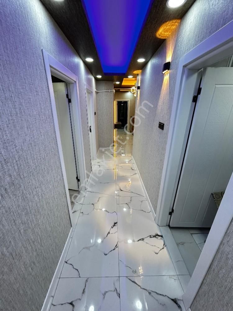 Sincan İstasyon Mh 3+1 Lüks Yapılı Bağımsız Katta Ön Cephe Daire - Görsel 18