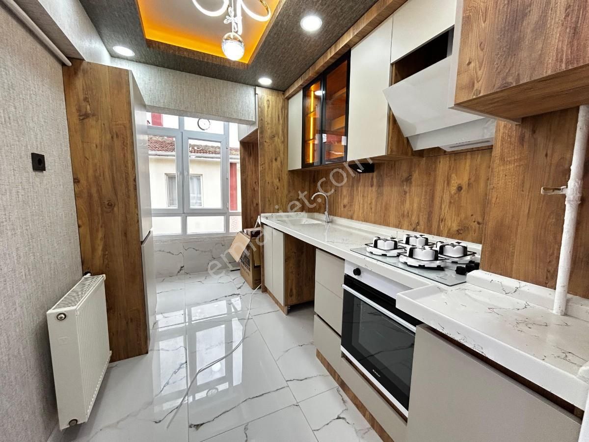 Sincan İstasyon Mh 3+1 Lüks Yapılı Bağımsız Katta Ön Cephe Daire - Görsel 21