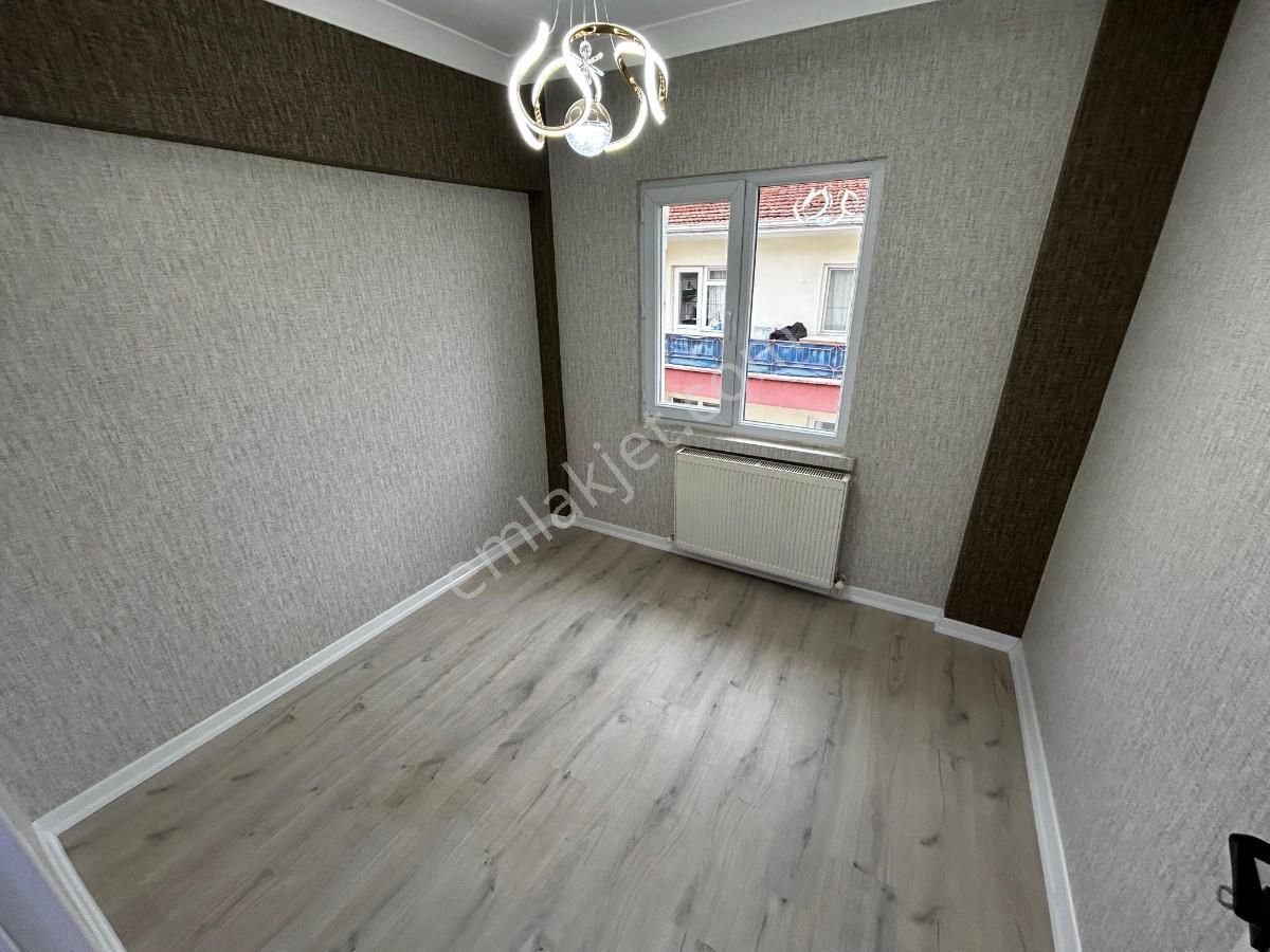 Sincan İstasyon Mh 3+1 Lüks Yapılı Bağımsız Katta Ön Cephe Daire - Görsel 29