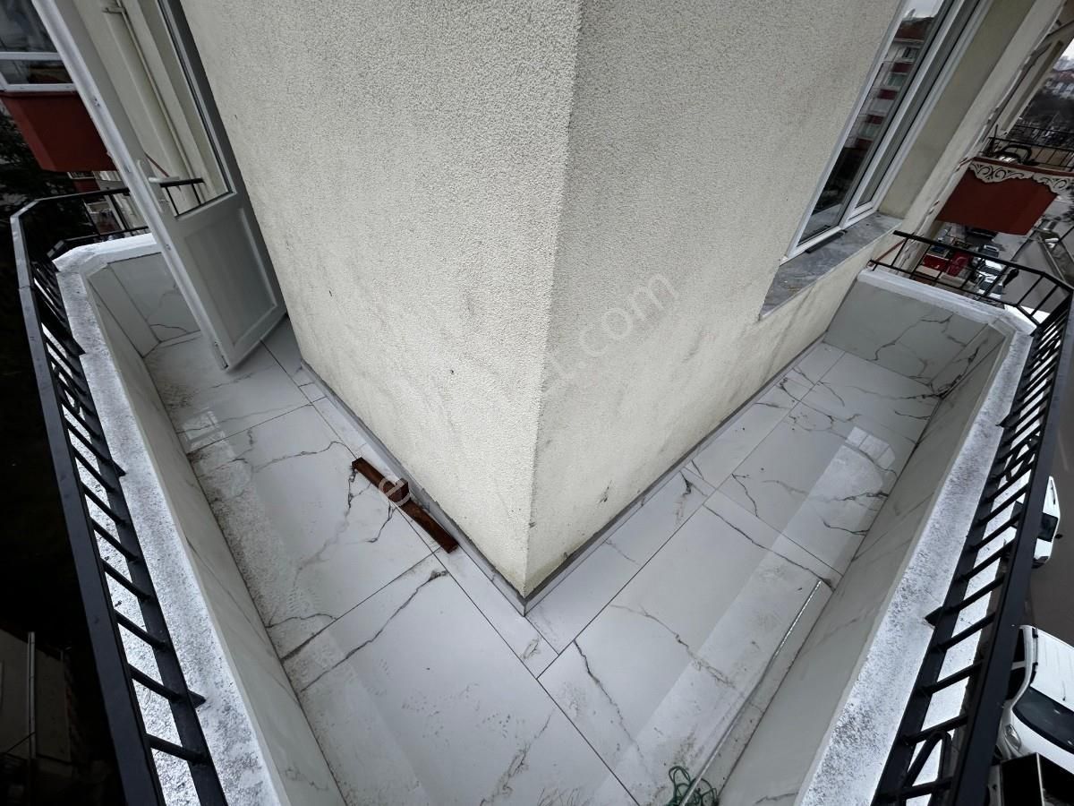 Sincan İstasyon Mh 3+1 Lüks Yapılı Bağımsız Katta Ön Cephe Daire - Görsel 20