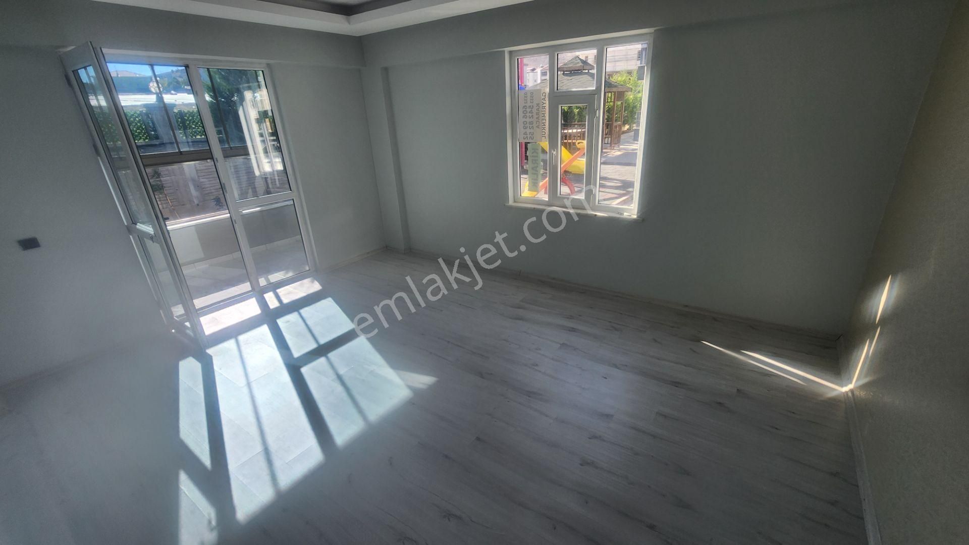 Karaca'dan Selahaddin Eyyubide 3+1 Kiralık Daire - Görsel 14