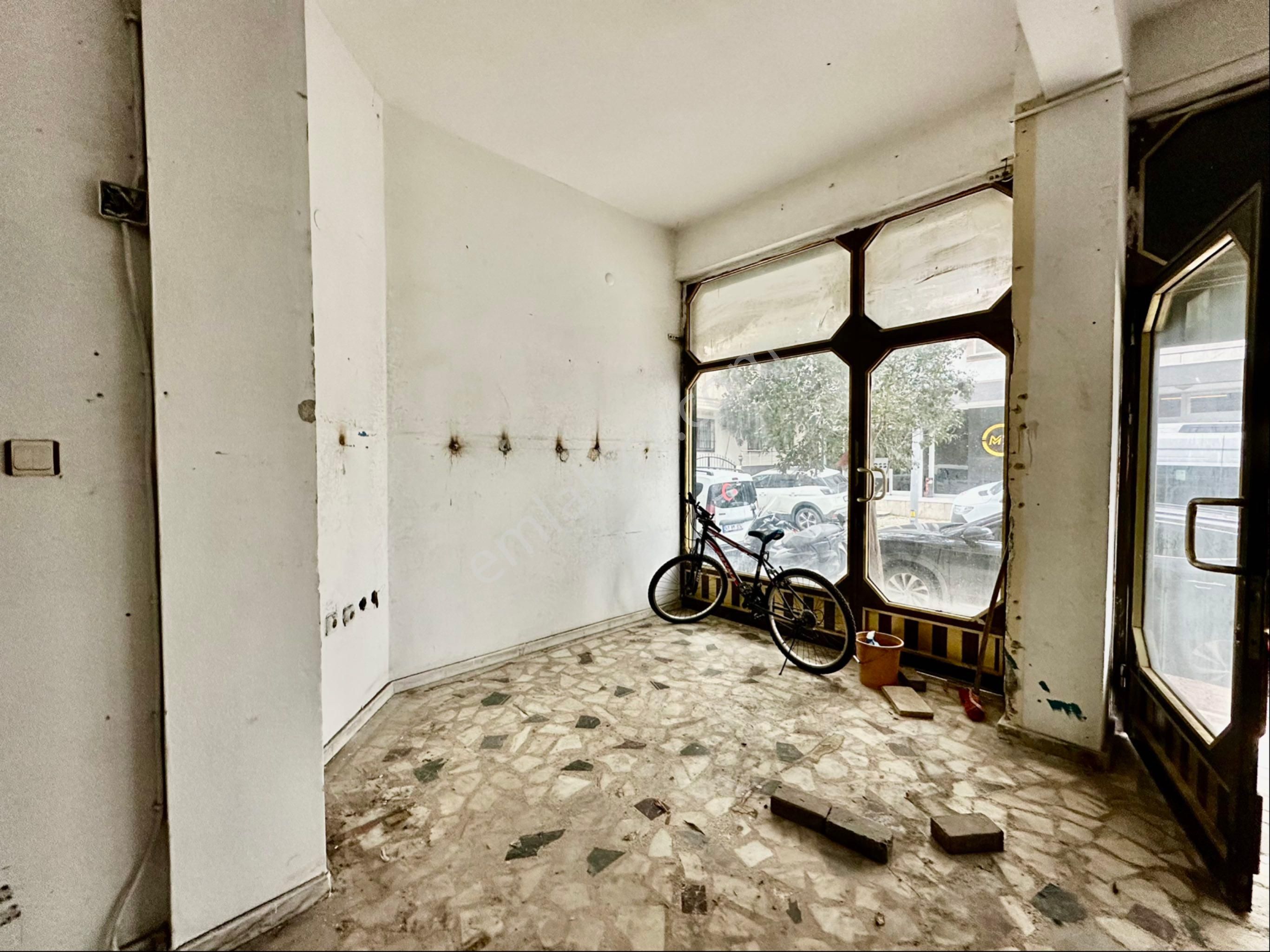 Bayrampaşa Kartaltepe‘de Kıralık 80 Metre² Dükkan - Görsel 12