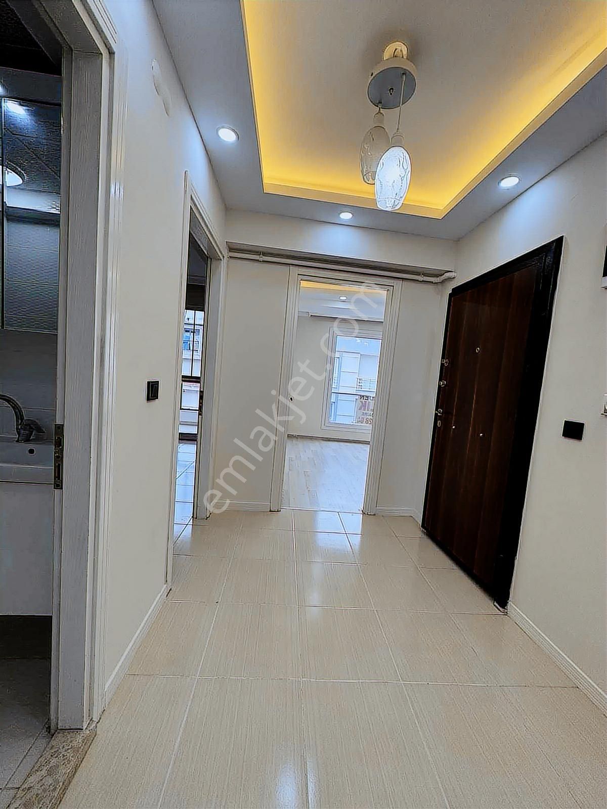 Akın Emlaktan Buca Yeşilbağlar Mah 2+1 D.gazlı Cam Balkonlu - Görsel 4