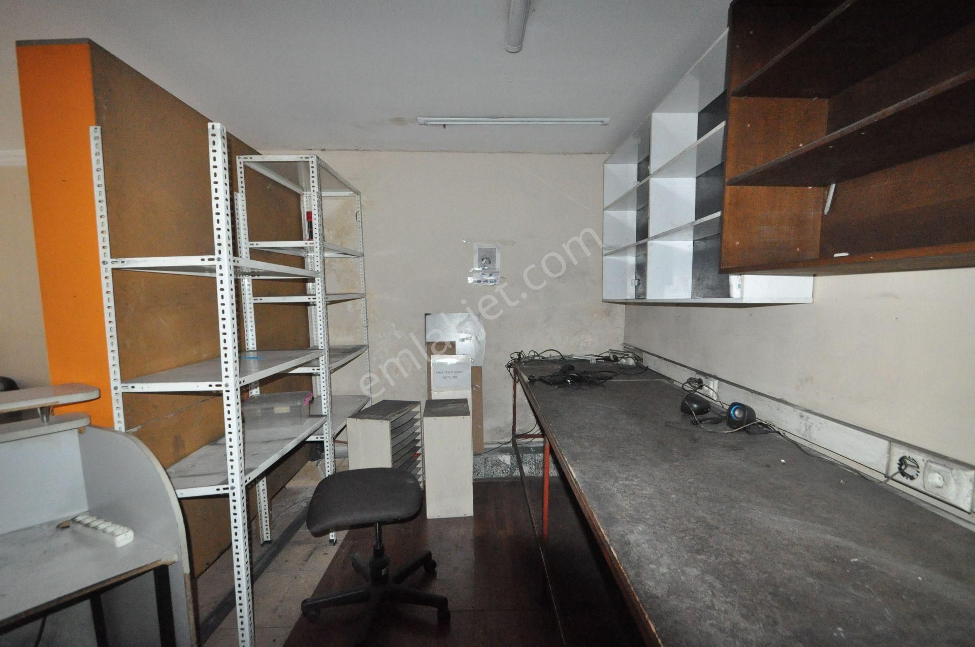 Bayrampaşa Kartaltepe Kaçmazdan Kiralık 55m2 Dörtyol Ağzı Düz Giriş Mağaza & Dükkan - Görsel 12